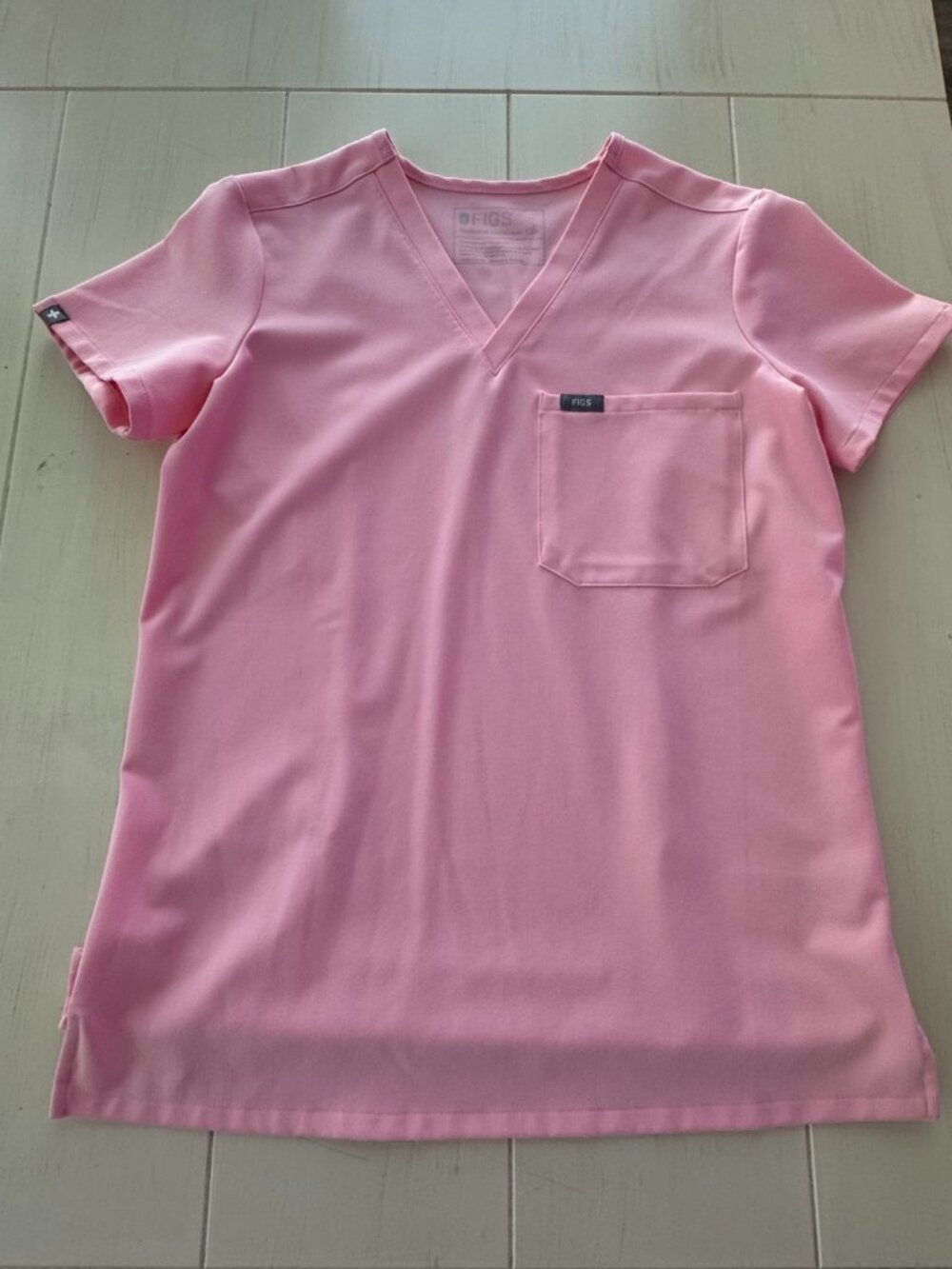 Figs Fight Club Pink Scrub Set (Breast Cancer Awareness) XS